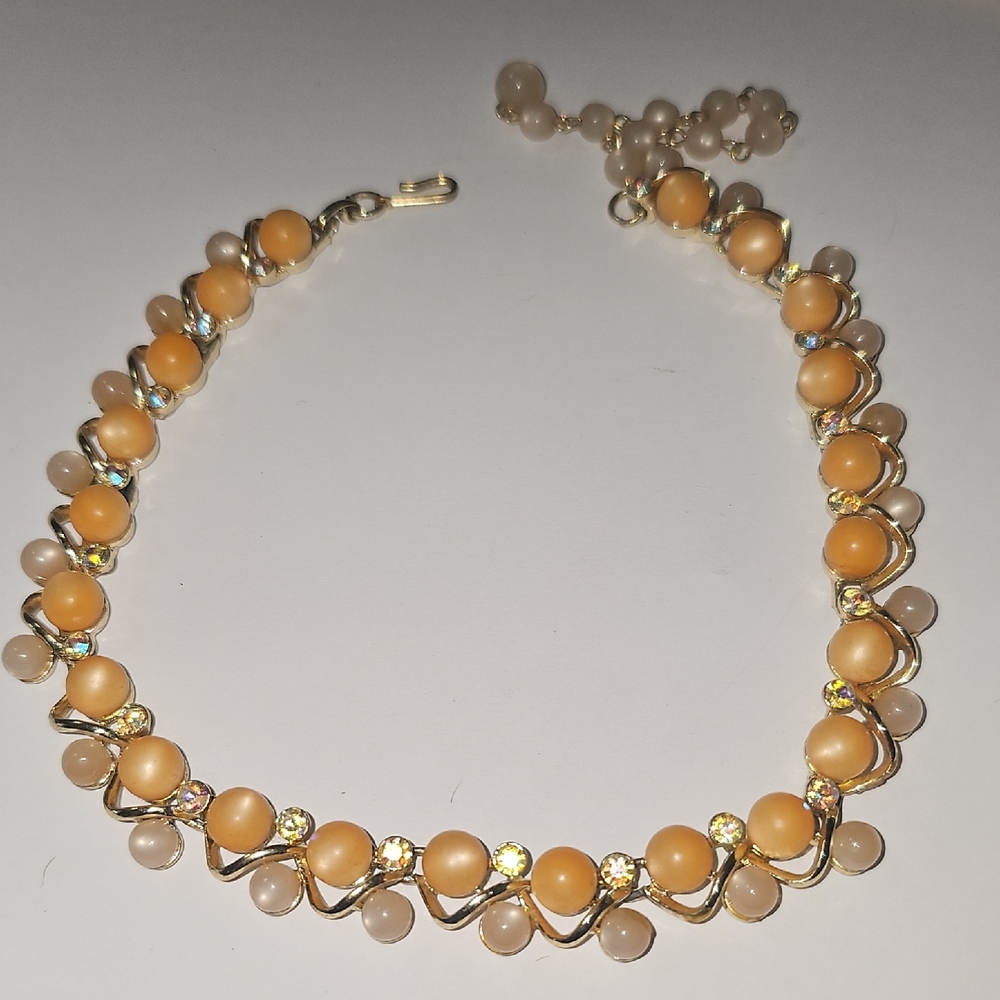 Vintage Elegant Orange beads With Rhinestones